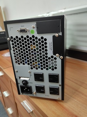ups電源 (2).jpg