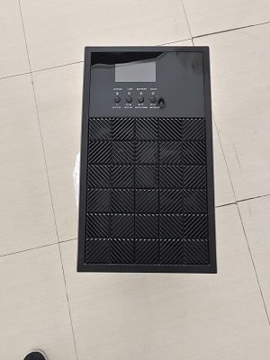 ups電源單相交流輸入首先進入輸入板