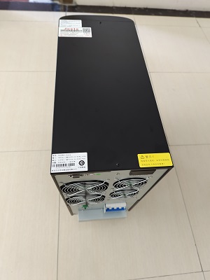 ups電源 (1).jpg