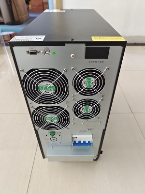 ups電源 (2).jpg